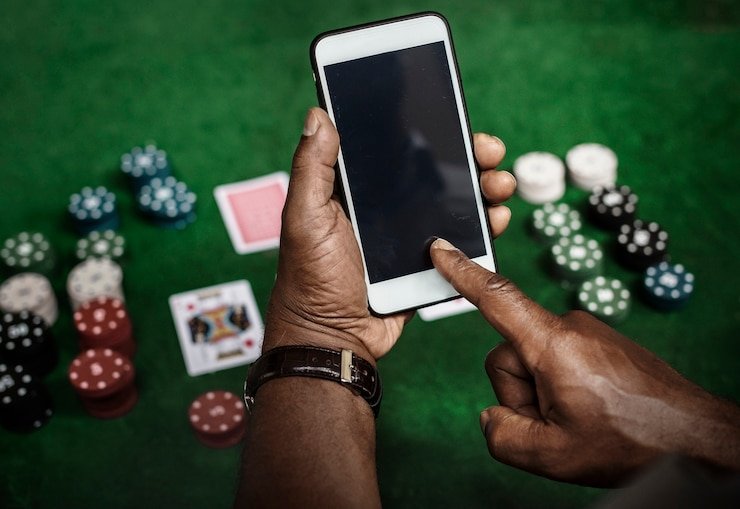 Antarmuka aplikasi joker 4d menampilkan permainan Grand Slam pada layar smartphone